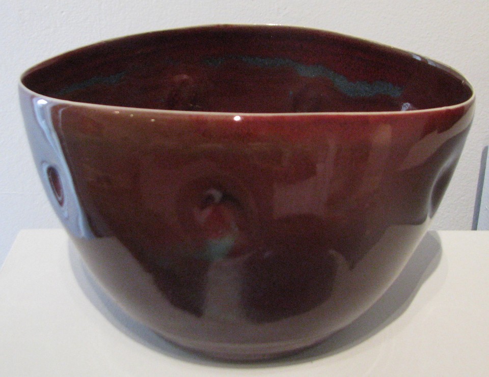 In-Chin Lee, Oval Bowl, porcelain, 6.5 x 10 x 7